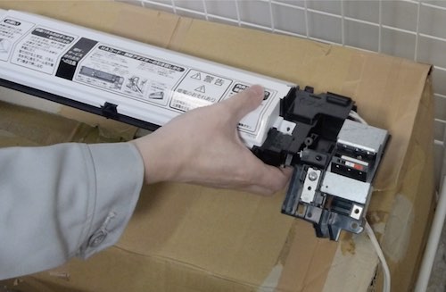 パナソニック・CXRシリーズの電装ボックス