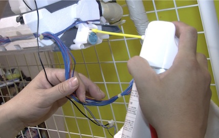 電装部への保護剤塗布